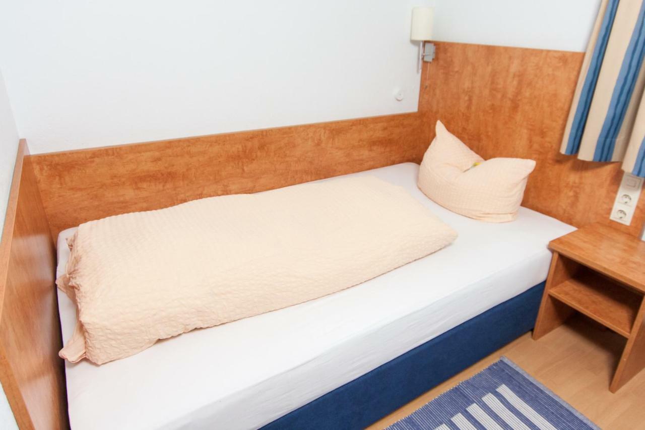 Small Single Room